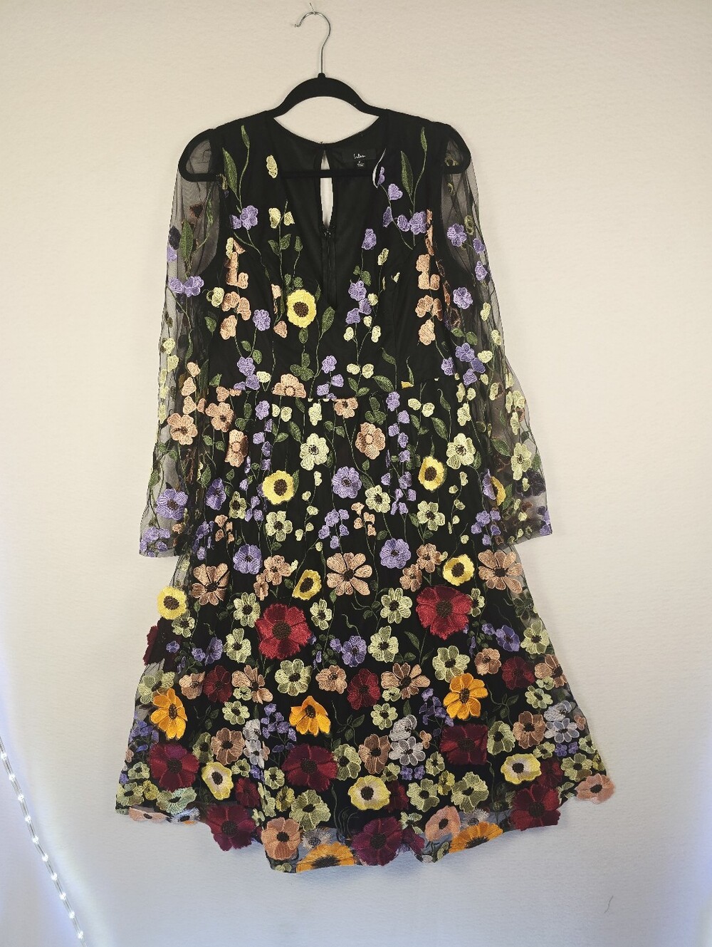 Lulus NWOT Sheer Black 3D VIBRANT Floral Fantasy Embroidered MIDI Dress. XL - Picture 3 of 16